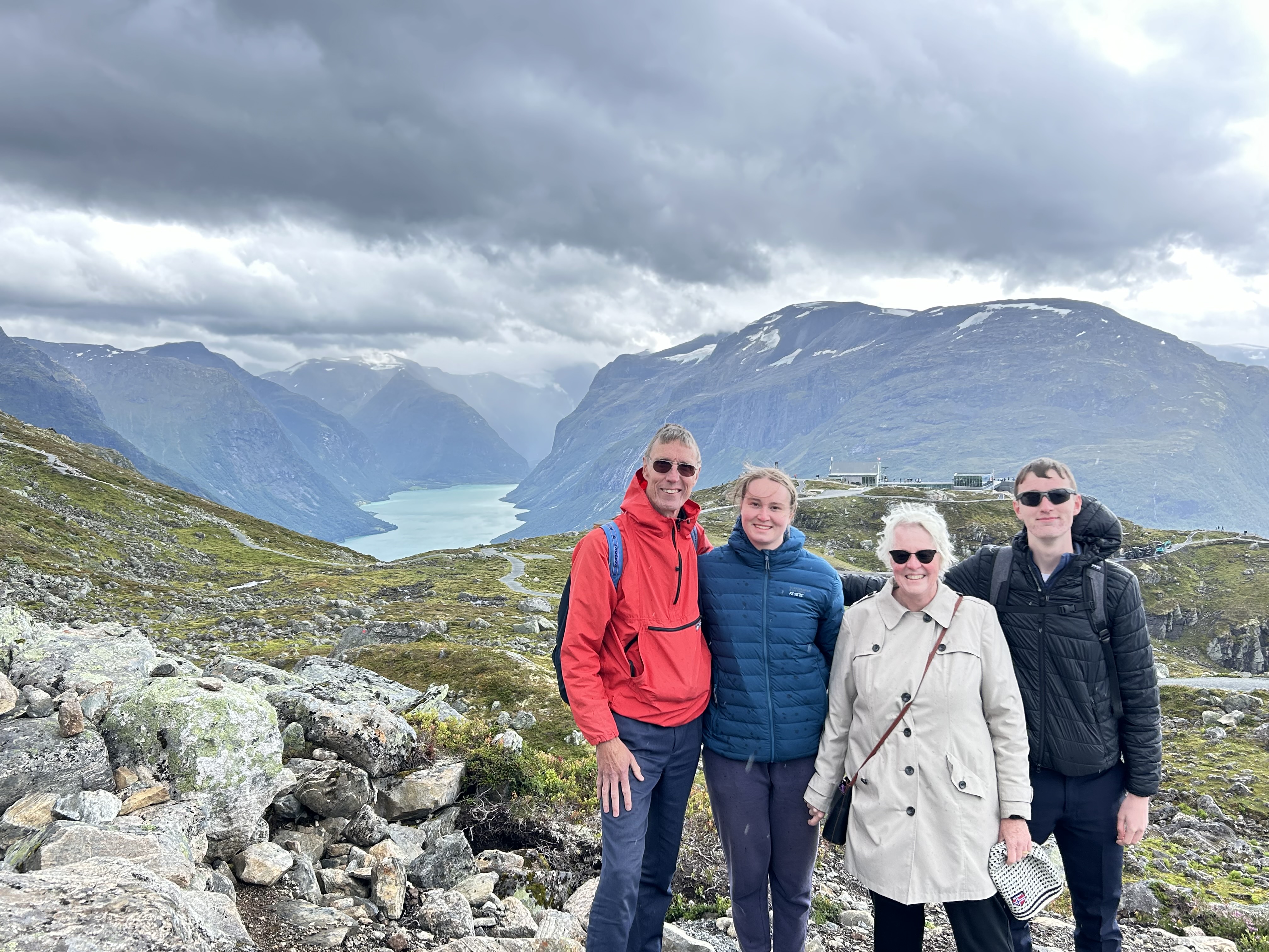 Rhonda with her family (credit: Rhonda Ryan)