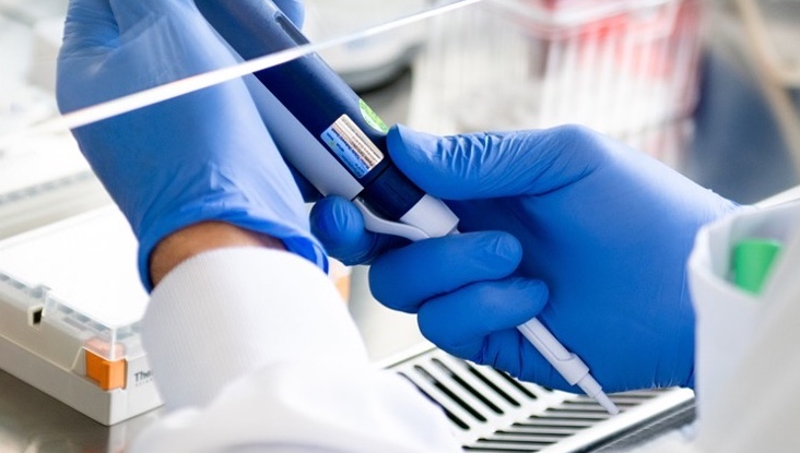 pipetting-16x9
