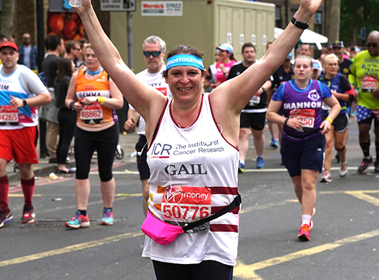 Gail Deayton running the London Marathon for the ICR Gail Deayton running the London Marathon for the ICR