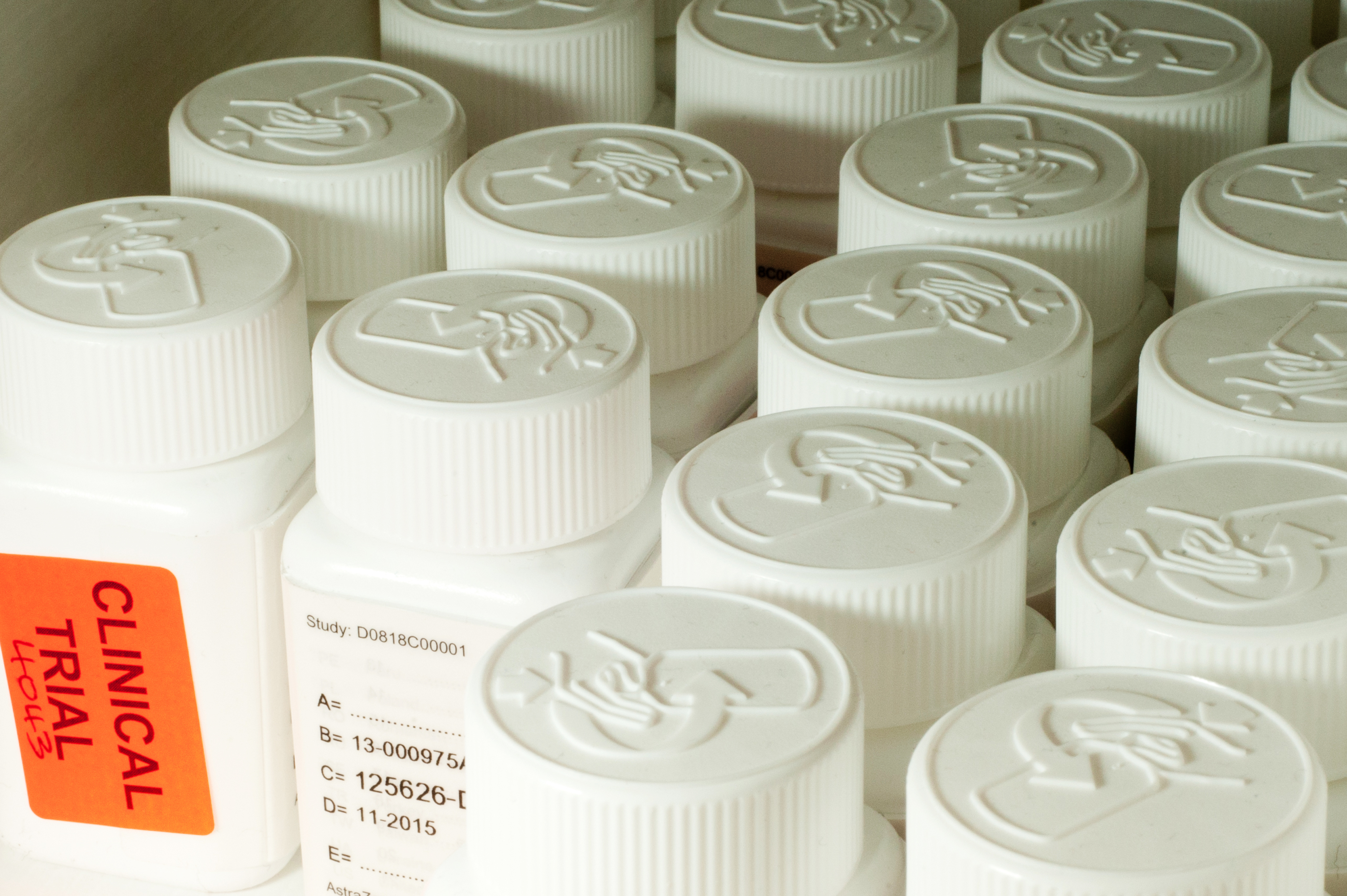 Clinical trials pharmacy (Jan Chlebik for the ICR, 2014)