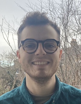 Headshot of Ollie Symes